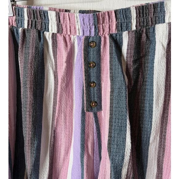 Torrid Plus 5X Gauze Pull On 3.5" Sleep Short in Vita Stripe Cloud Dancer - Picture 2 of 7